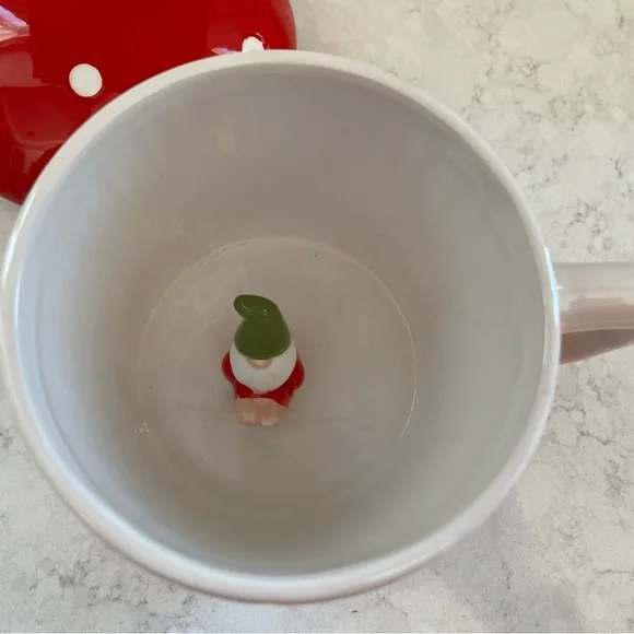 Mushroom Design Ceramic Mug with Hidden Gnome NWOT - Picture 6 of 8
